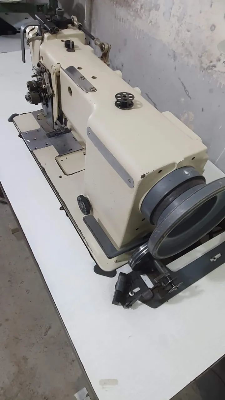 Máquina de costura pespontadeira industrial