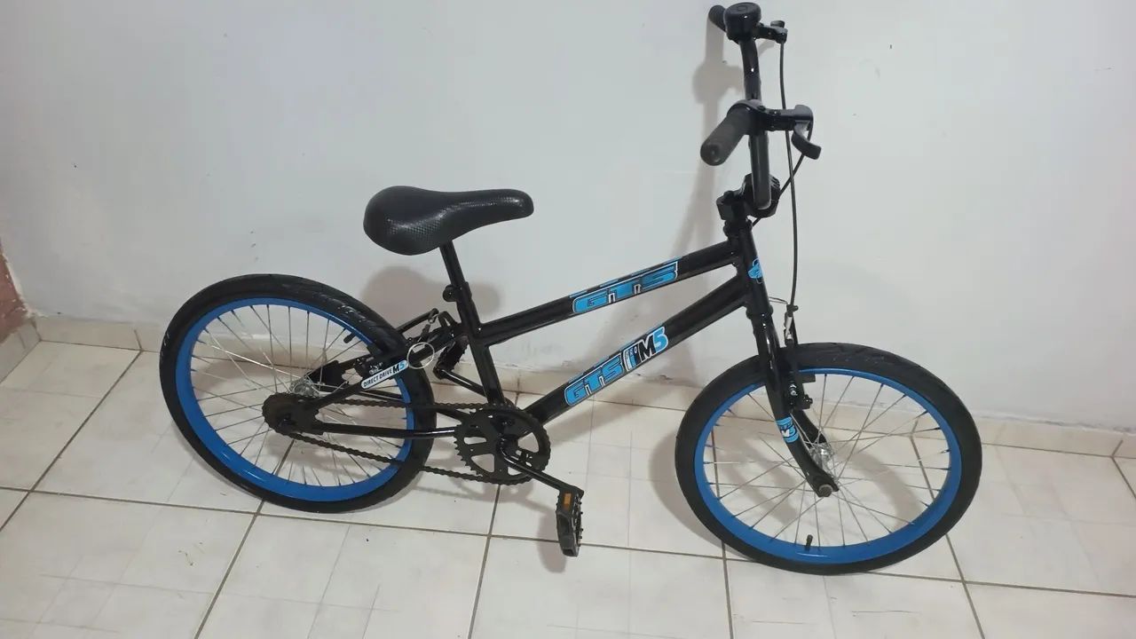 Bicicleta aro 20 bem conservada  - Foto 2