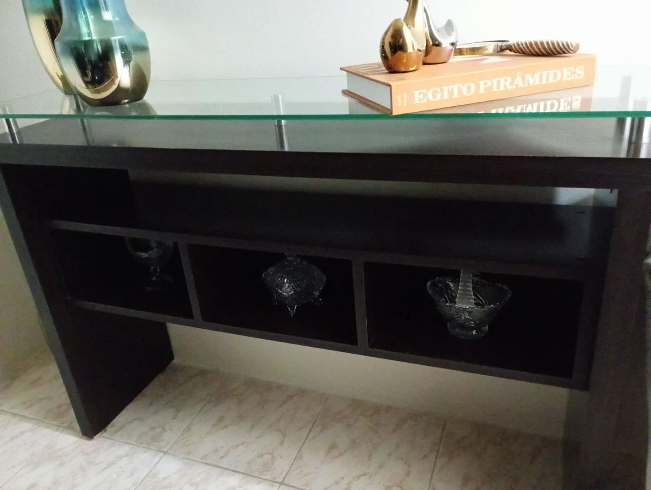 VENDO MESA COM SEIS CADEIRAS E CONSOLE - Foto 5