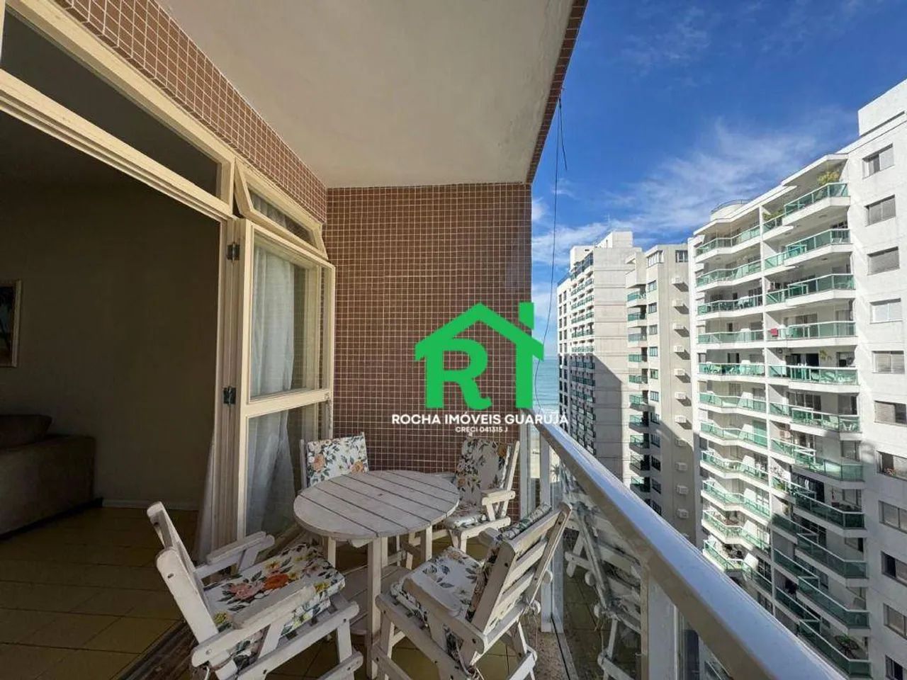 Apartamento Residencial / Pitangueiras