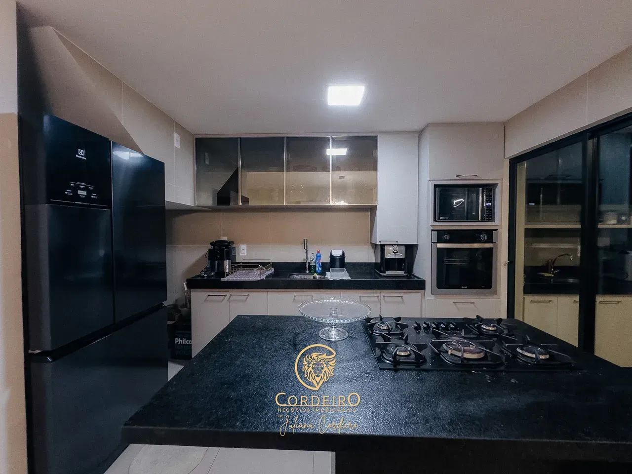 Imóvel para aluguel possui 151 metros quadrados com 4 quartos em Centro - Eusébio - CE - Foto 3