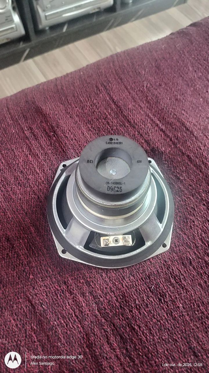 Subwoofer de 5" LG  - Foto 2