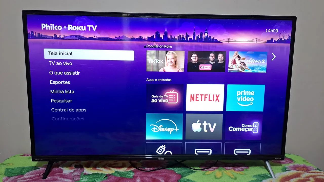 Smart tv 32 polegadas completa acompanha pezinho e controle  - Foto 2