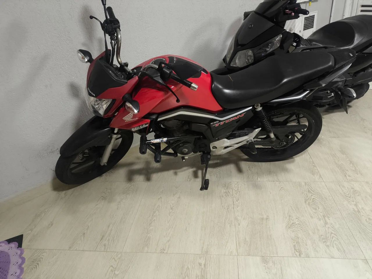 Vendo titan160