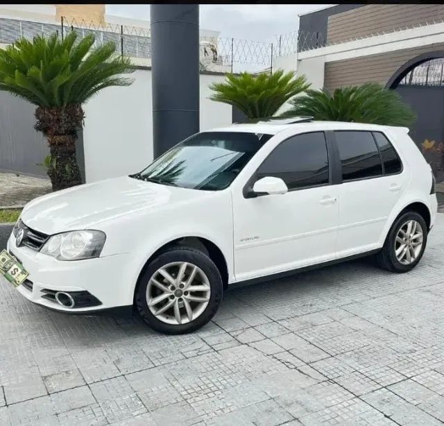 Volkswagen Golf 1.6 MI TOTAL FLEX 8V 4P 2012