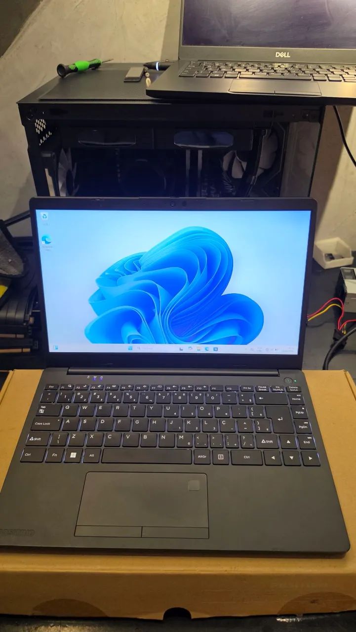 Notebook Positivo Master N8440 13 geração. 