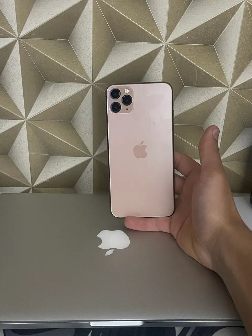 iPhone 11 Pro Max 64GB - Celulares e Smartphones - Piraporinha