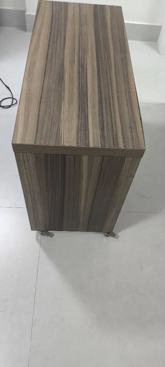 Mesa nova muito conservada  - Foto 2