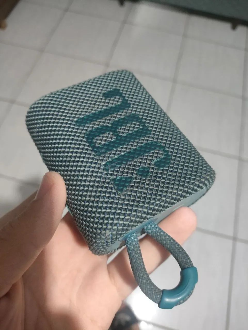 JBL original, som bem alto