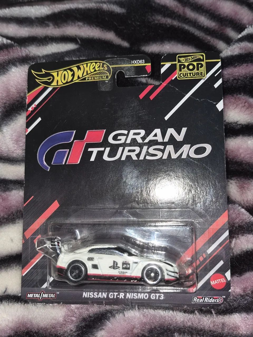 Hot Wheels Premium Nissan GT-R Nismo GT3 Gran Turismo 1:64 HXD63