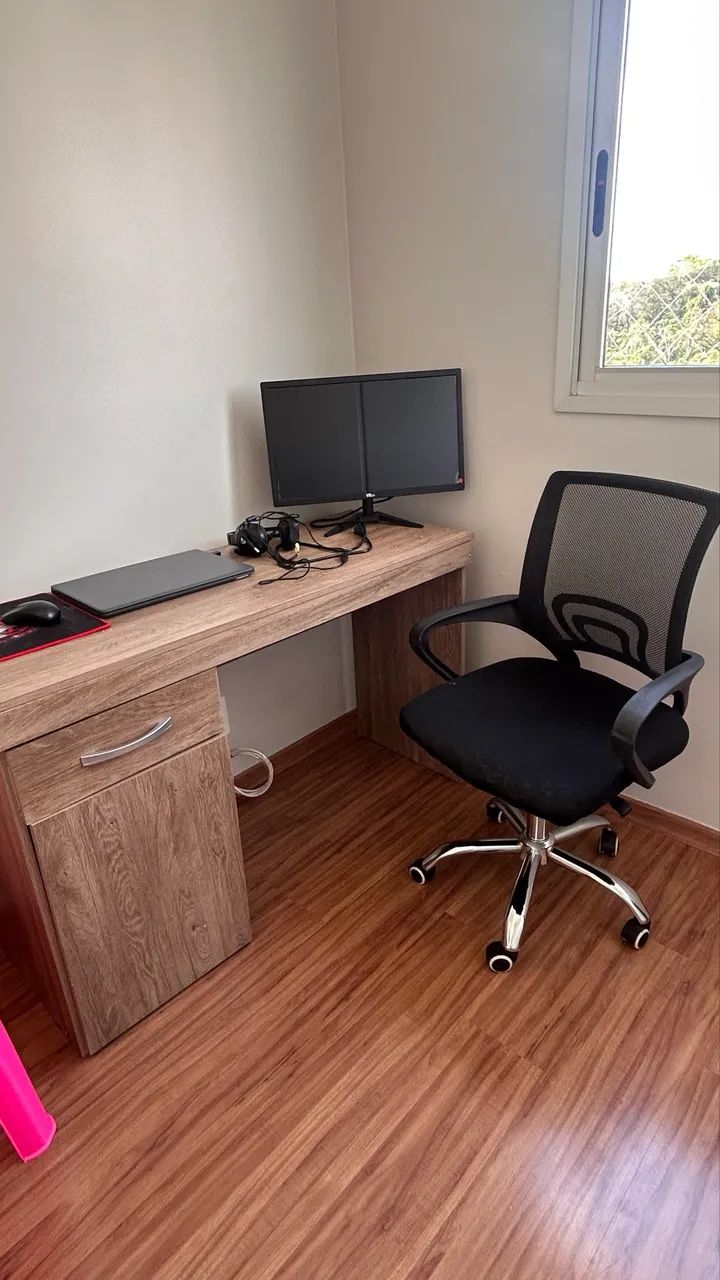 Vendo mesa e cadeira de escritório  - Foto 5