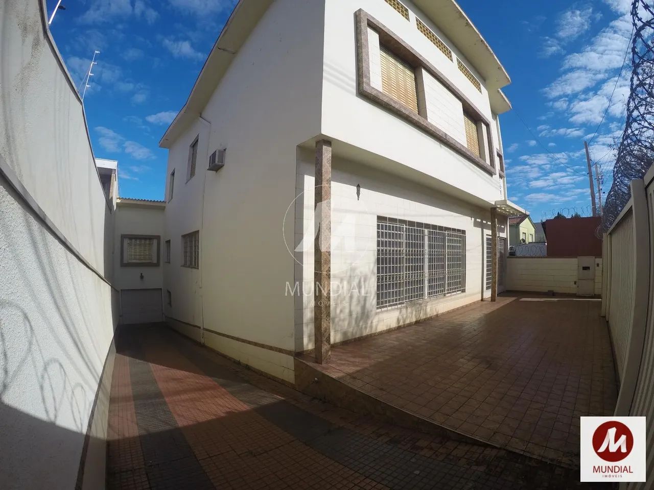 Casa à venda com 4 dormitórios no bairro JD SUMARE