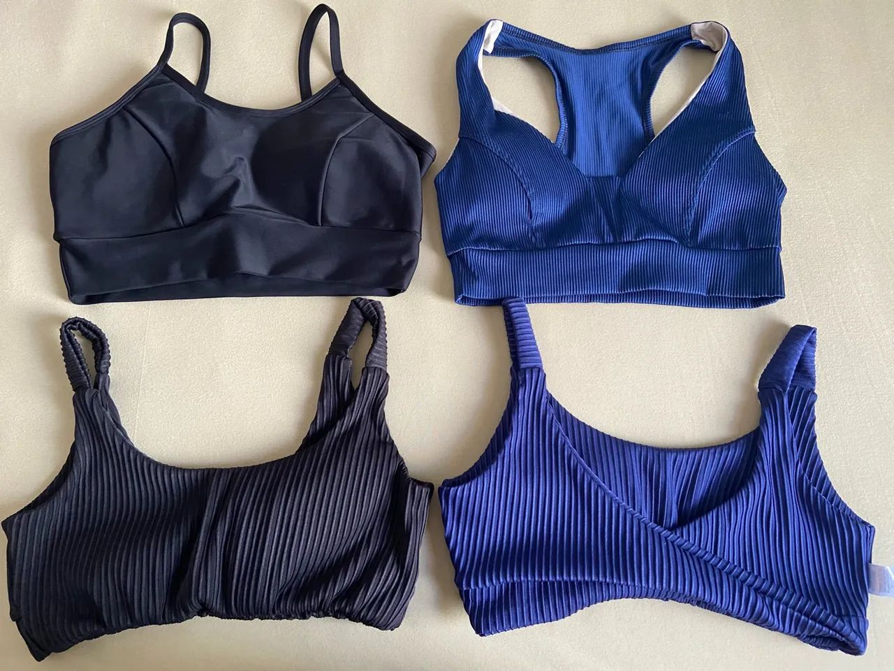 Roupas de academia seminovas - Foto 4