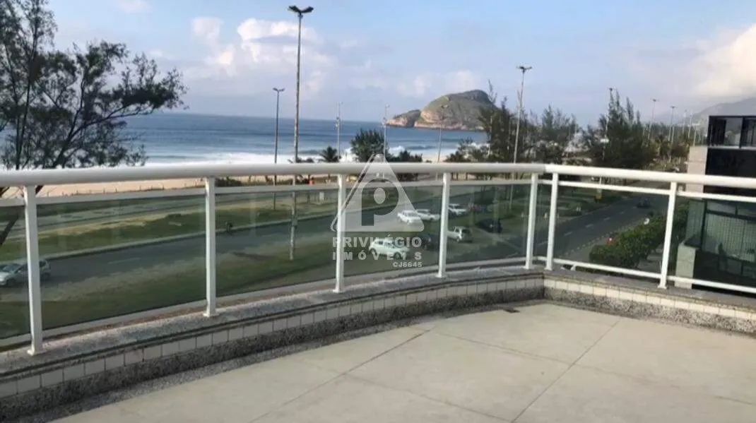 Cobertura Duplex na Lucio Costa, 4 suítes - Foto 2