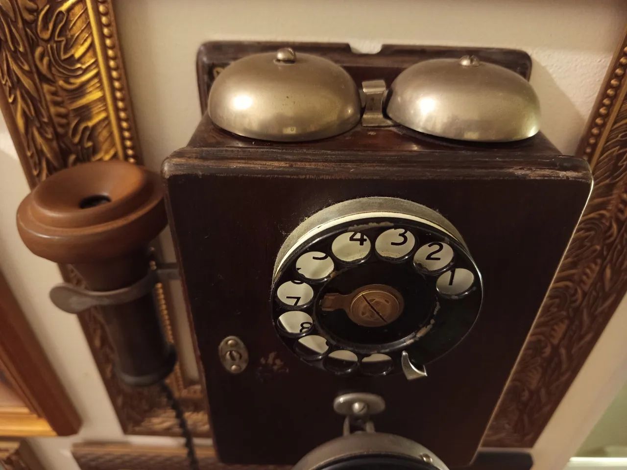 Telefone antigo de parede marca CTB. Visite meu perfil,+ itens a venda - Foto 4