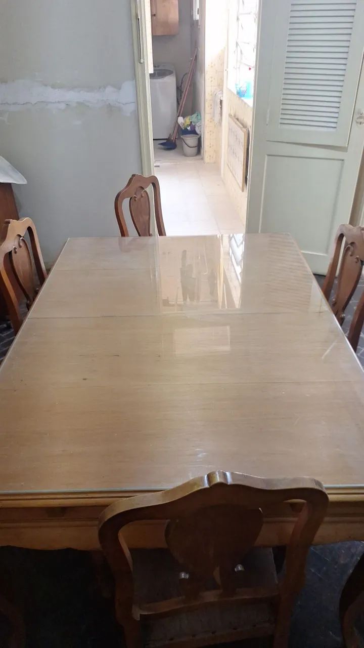 Conjunto Mesa de Jantar em Madeira Maciça   - Foto 2