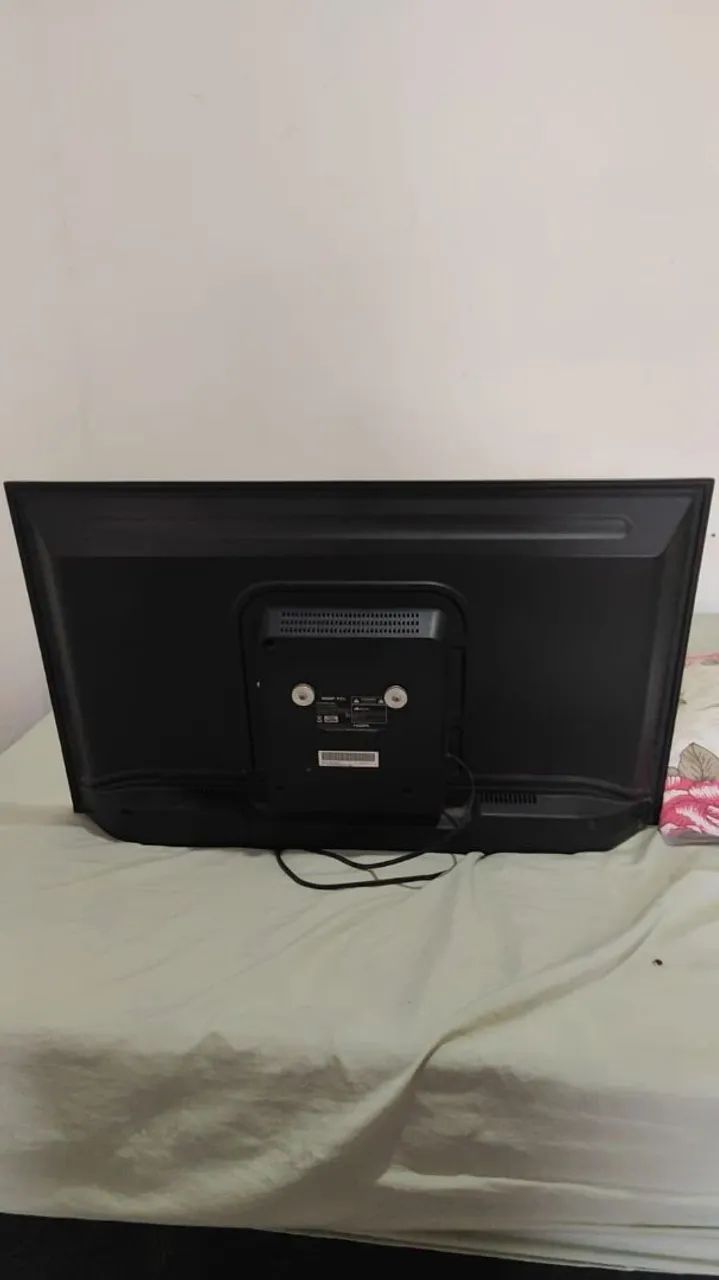 Smart TV, 32 polegadas, Android, marca semp