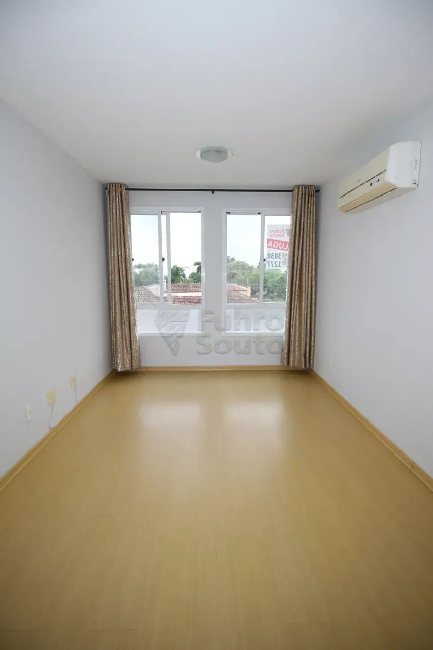 Apartamento Padrão em Pelotas - Foto 2