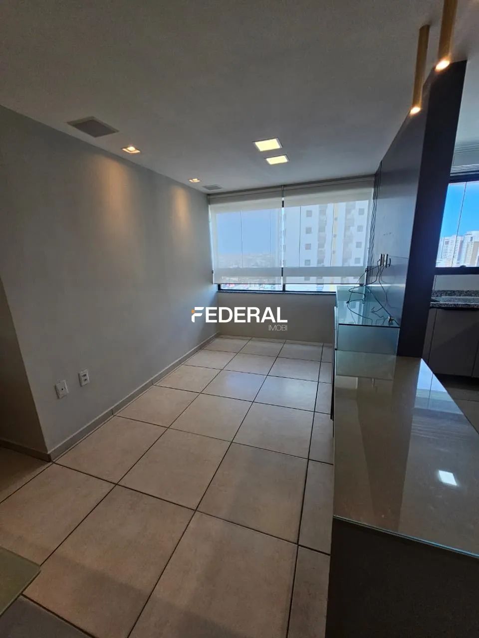 Semimobiliado | 2 quartos, 1 suíte | 54m² | Excelente localização - Foto 2