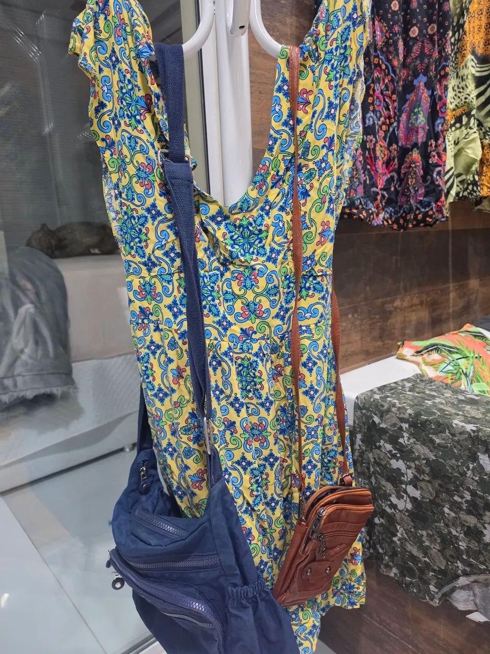 Lote roupas  femininas  - Foto 4