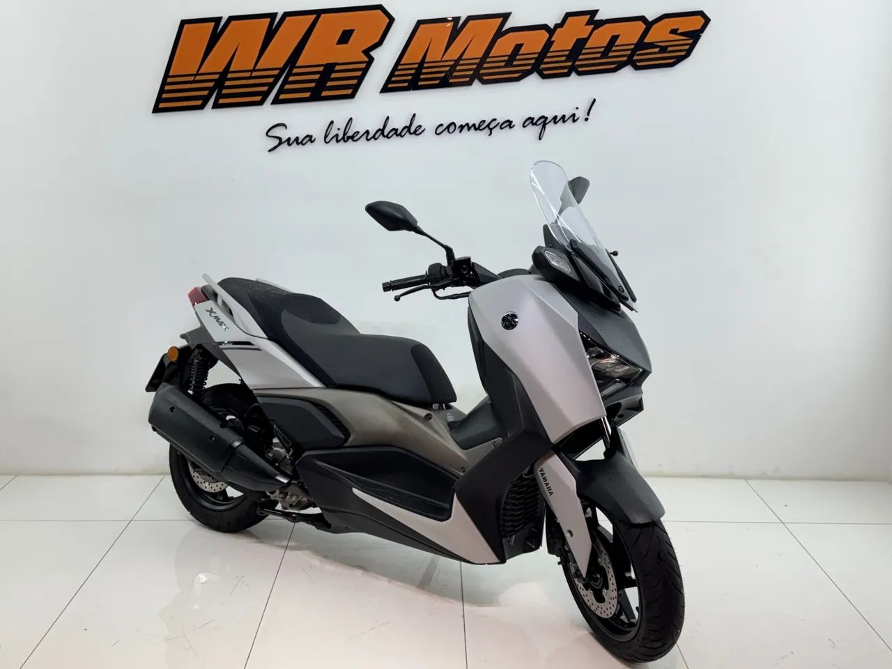 YAMAHA XMAX 250 CONNECTED ABS - Foto 2