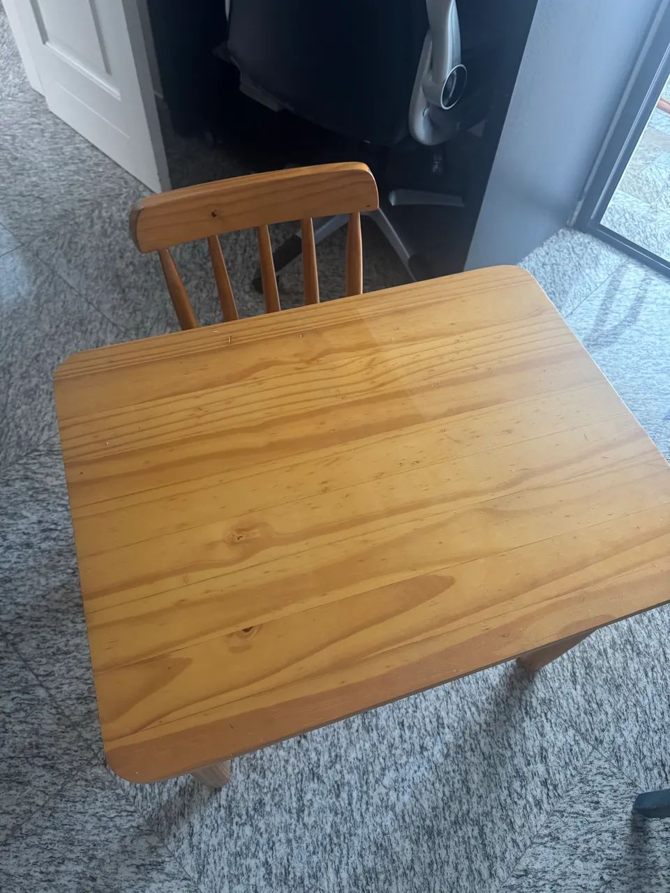 Mesa e cadeira infantil - Foto 3