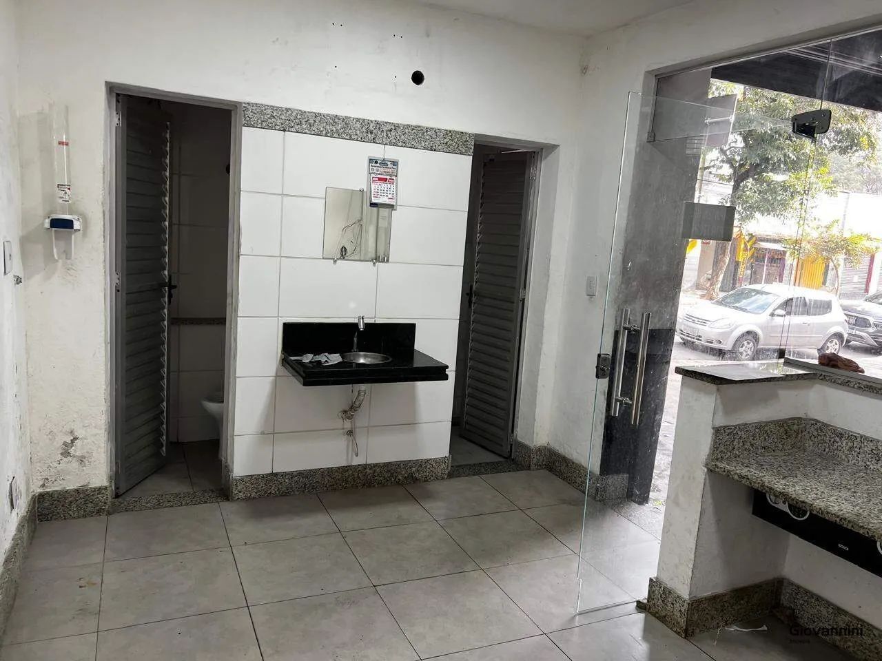 Galpão Comercial com 335 m²  Excelente Localização no Centro de Belo Horizonte - Foto 5