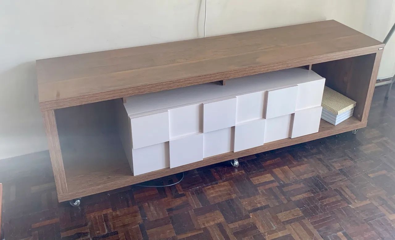 Rack tv com painel usado