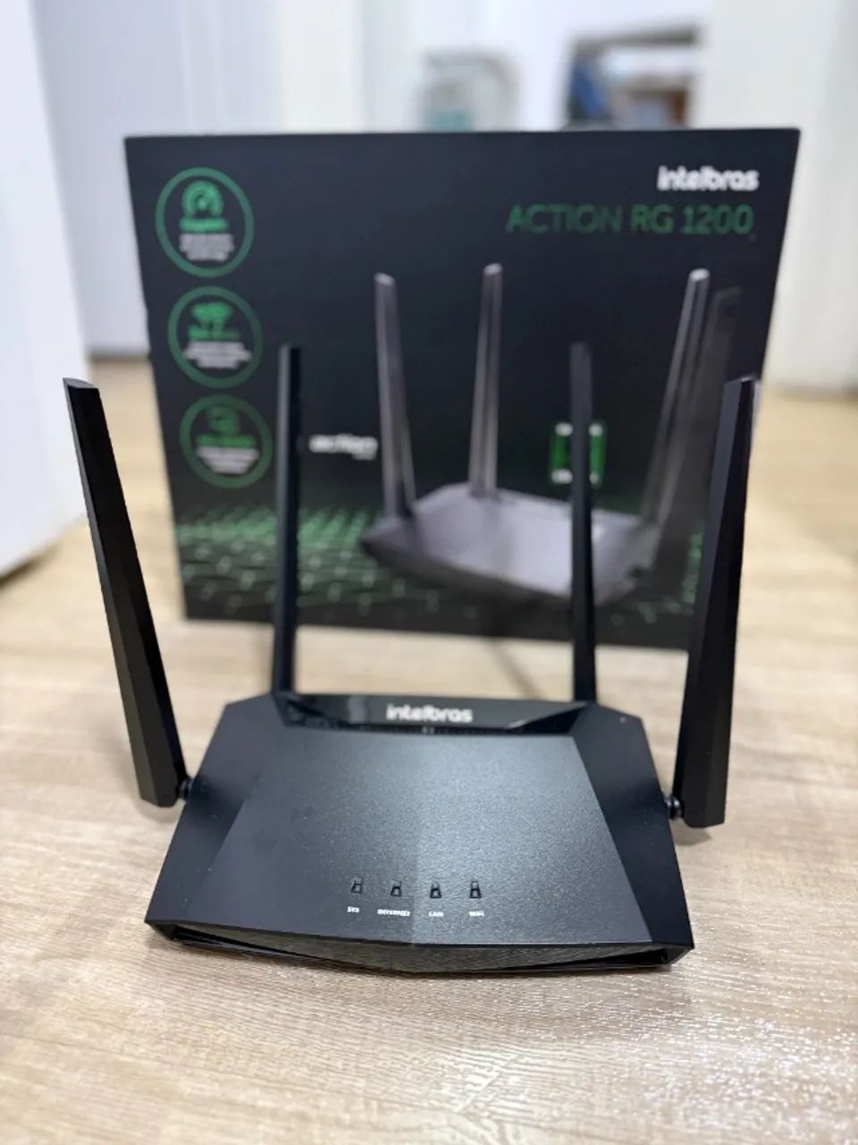 Roteador Wi-Fi Intelbras Action RG1200