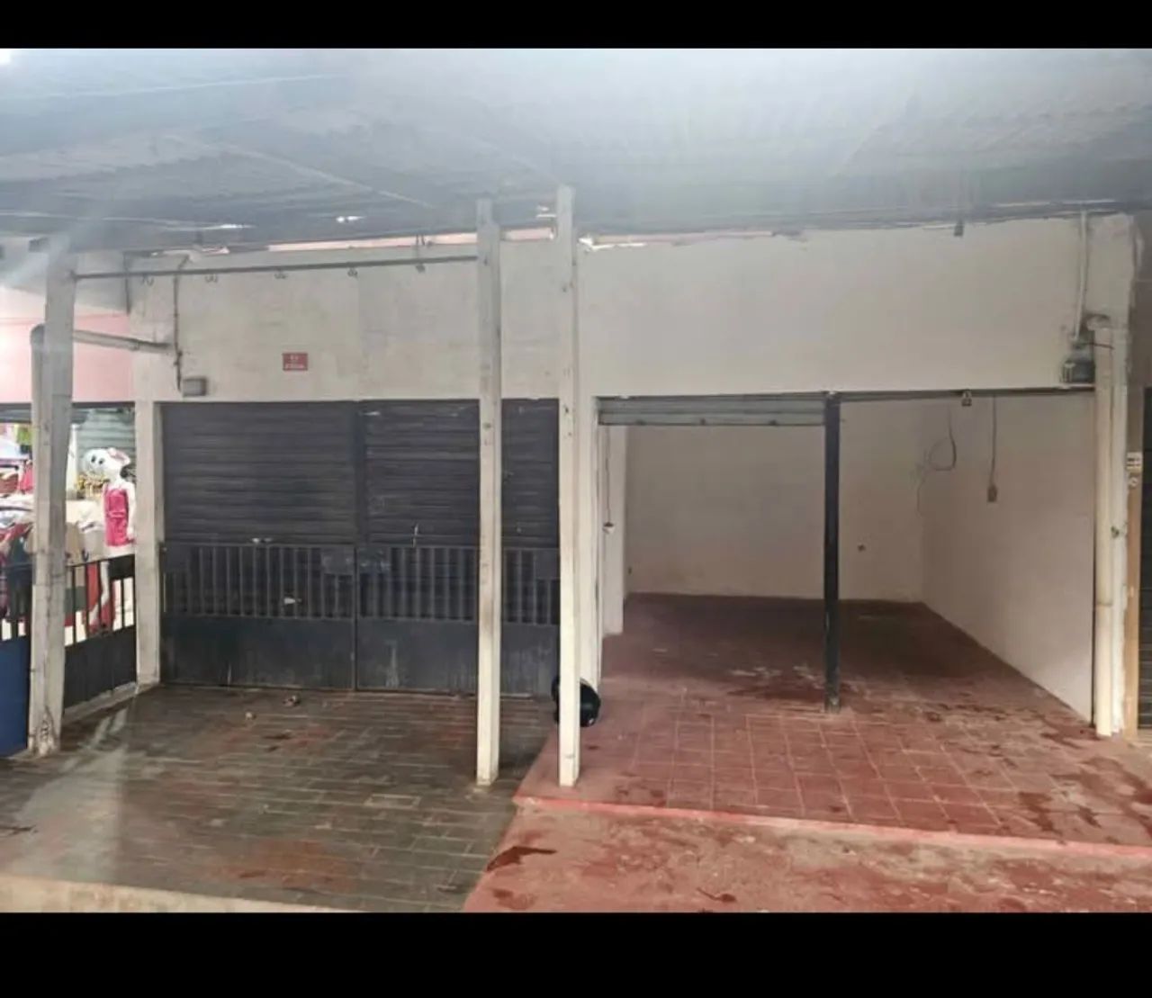 Vendo ou troco em Casa 2 Pontos dentro da Feira da Cidade Operaria 