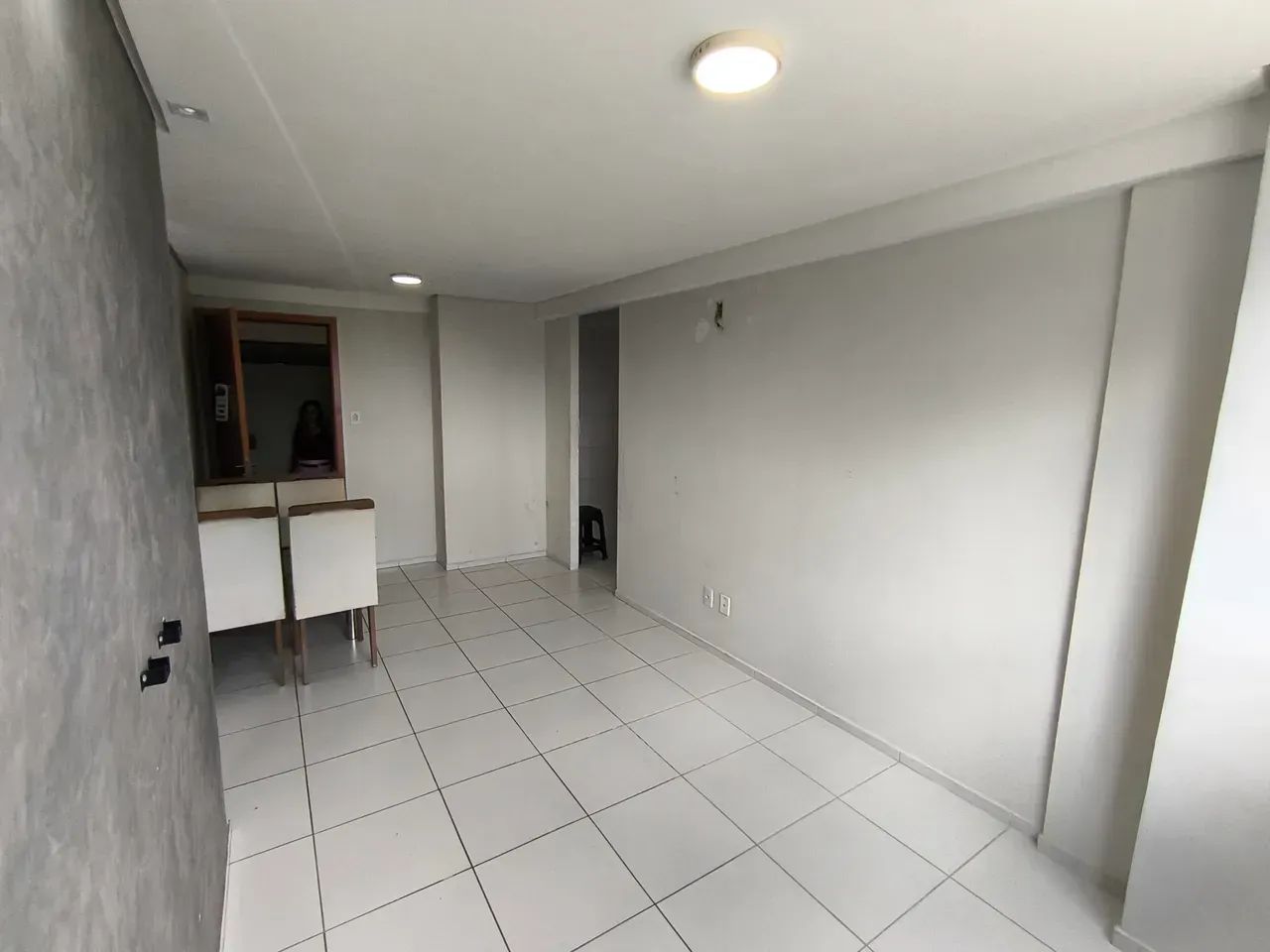 APARTAMENTO 2 QUARTOS | EDIFÍCIO GULANDI  BARRO DURO - Foto 4