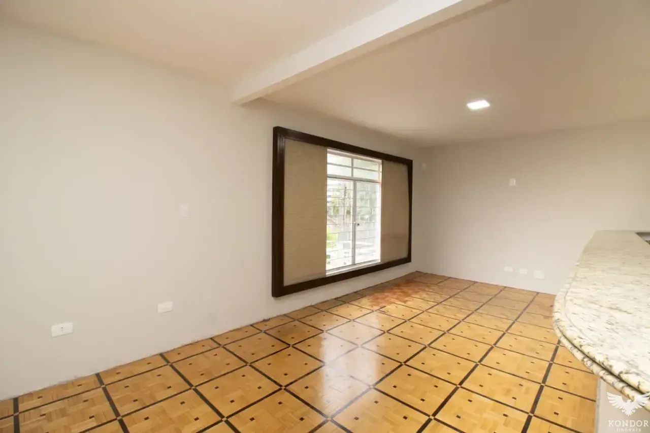 Casa comercial no BIGORRILHO com 176,88m² - Foto 4