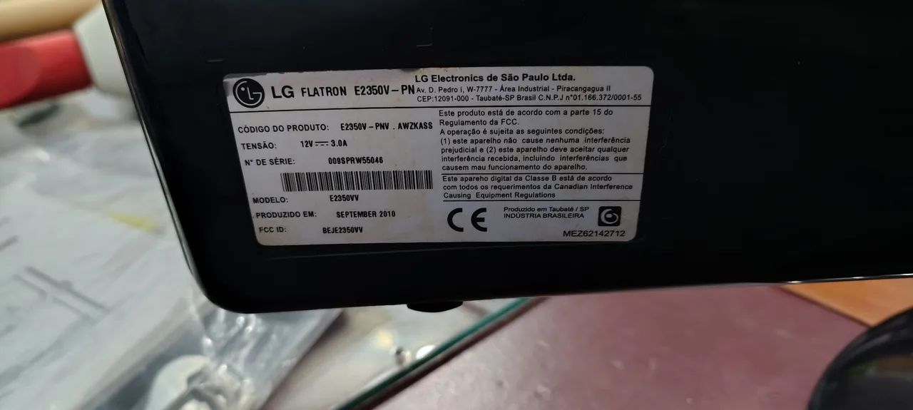 Monitor 23 polegadas LG Flatron E2350 - usado - Foto 4