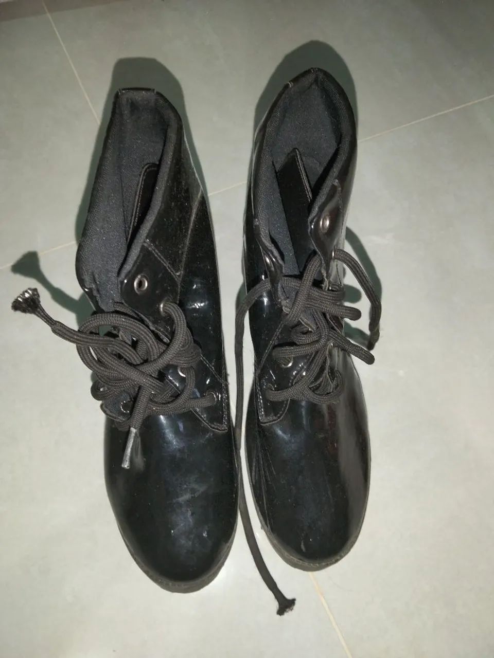 Vende-se minha bota  - Foto 3