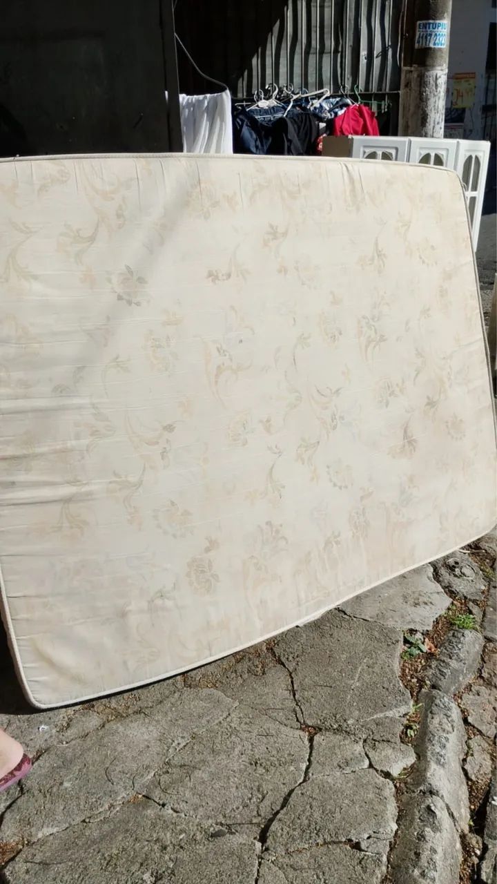 Colchão de casal 
