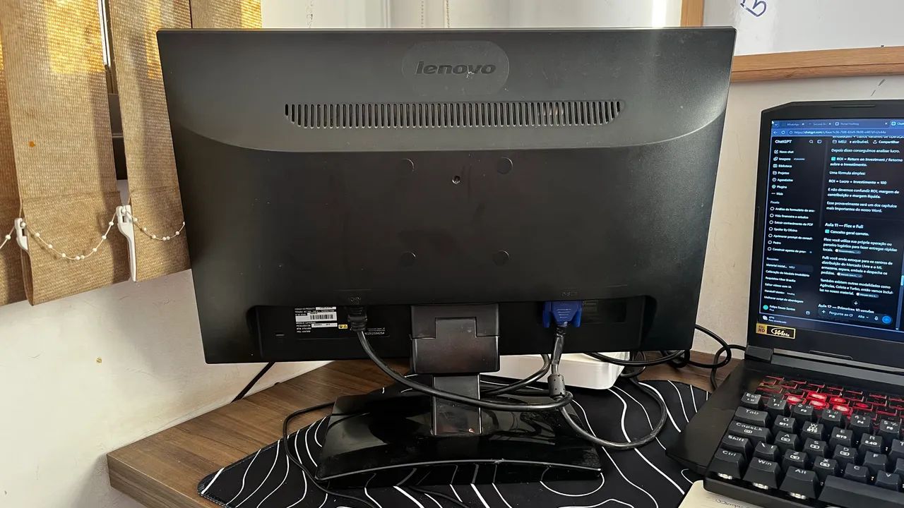 Monitor Lenovo 18,5 Polegadas LS1920wG Funcionando - Foto 2