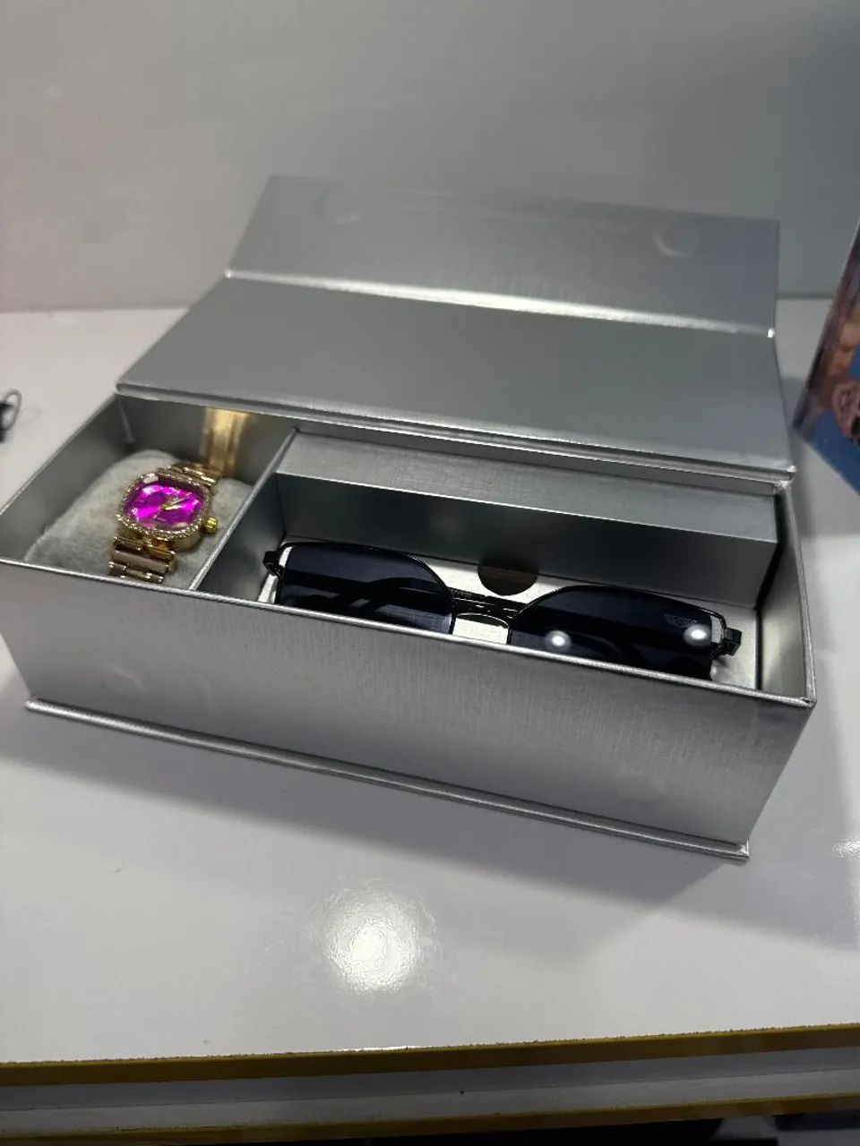 KIT ESPECIAL(relógio, óculos e caixa luxo) - Foto 2
