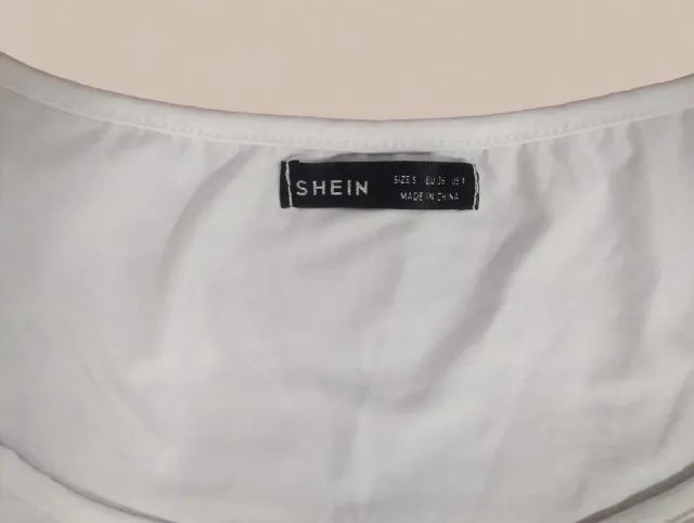 Kit 3 blusas cropped Shein Tam P e M - Foto 4