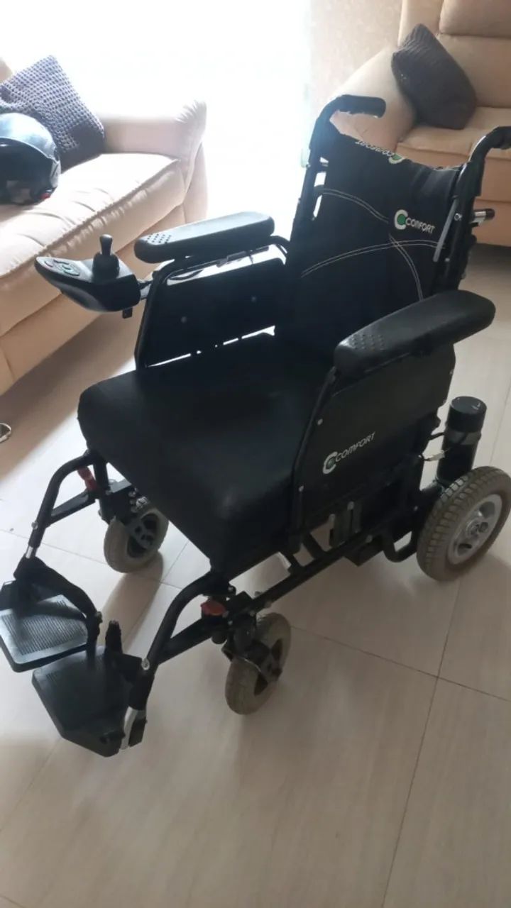 Cadeira Motorizada - Foto 4