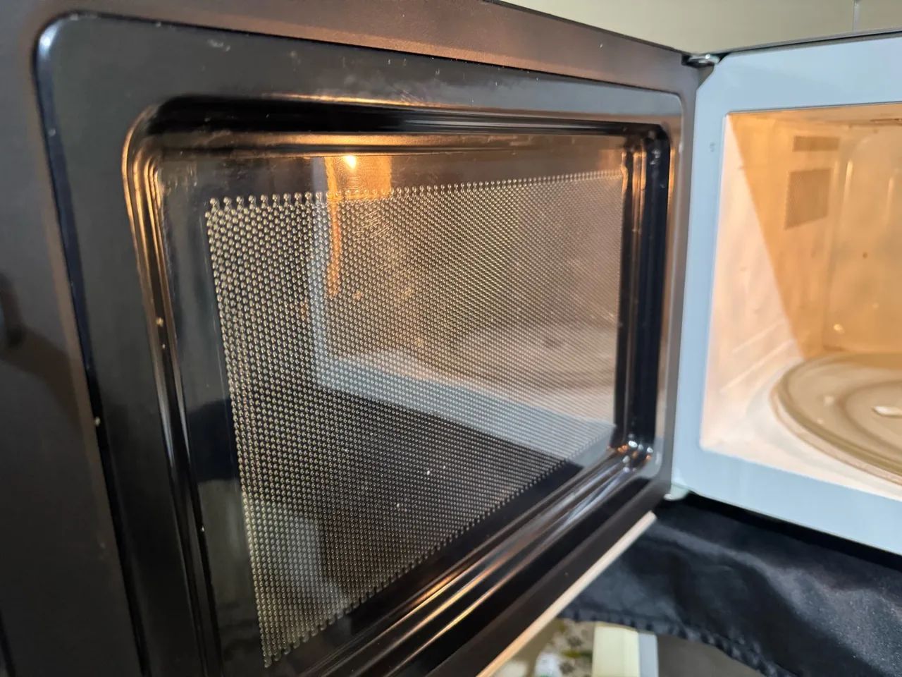 Microondas Eletrolux antioodor - Foto 4