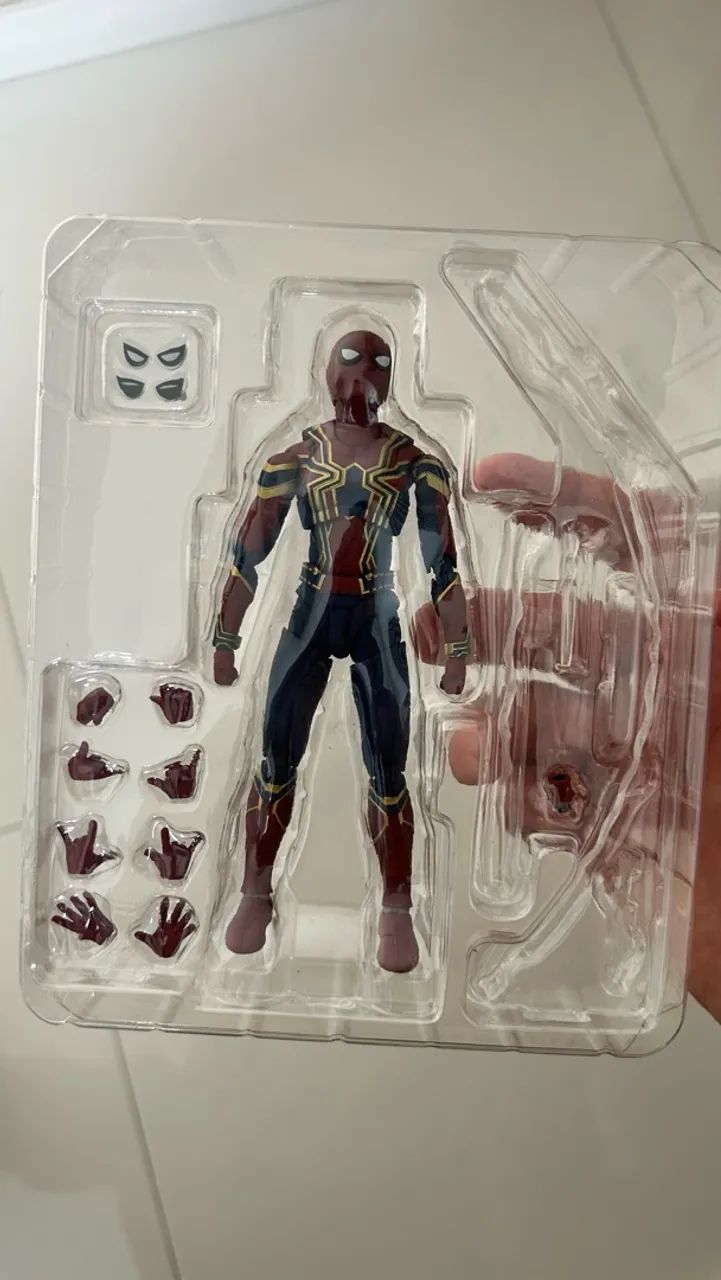 IRON SPIDER SHFIGUARTS AVENGERS INFINITY WAR  - Foto 3