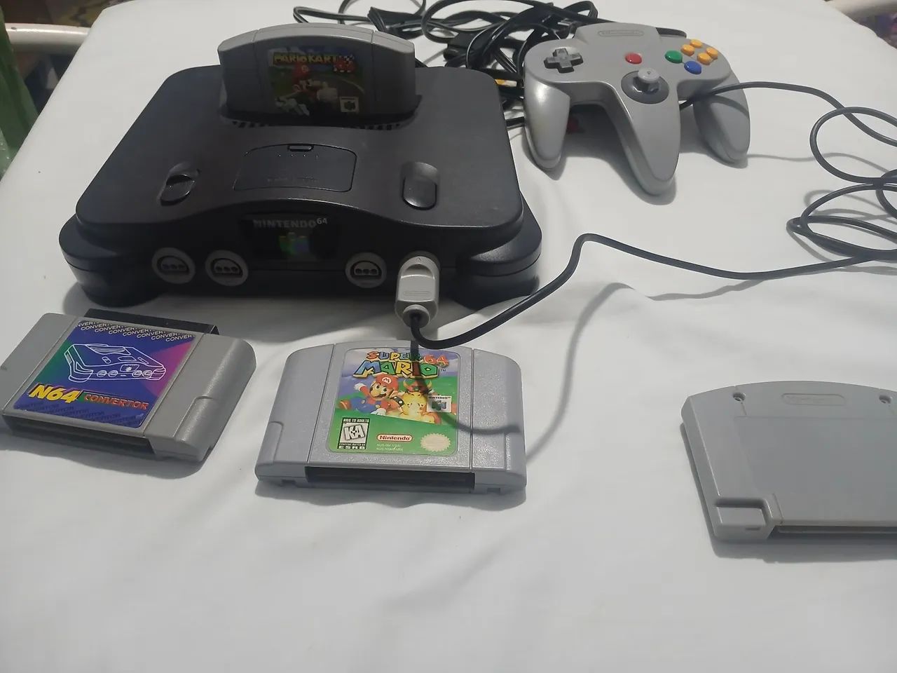 Nitendo 64 com 4 cartucho - Foto 2