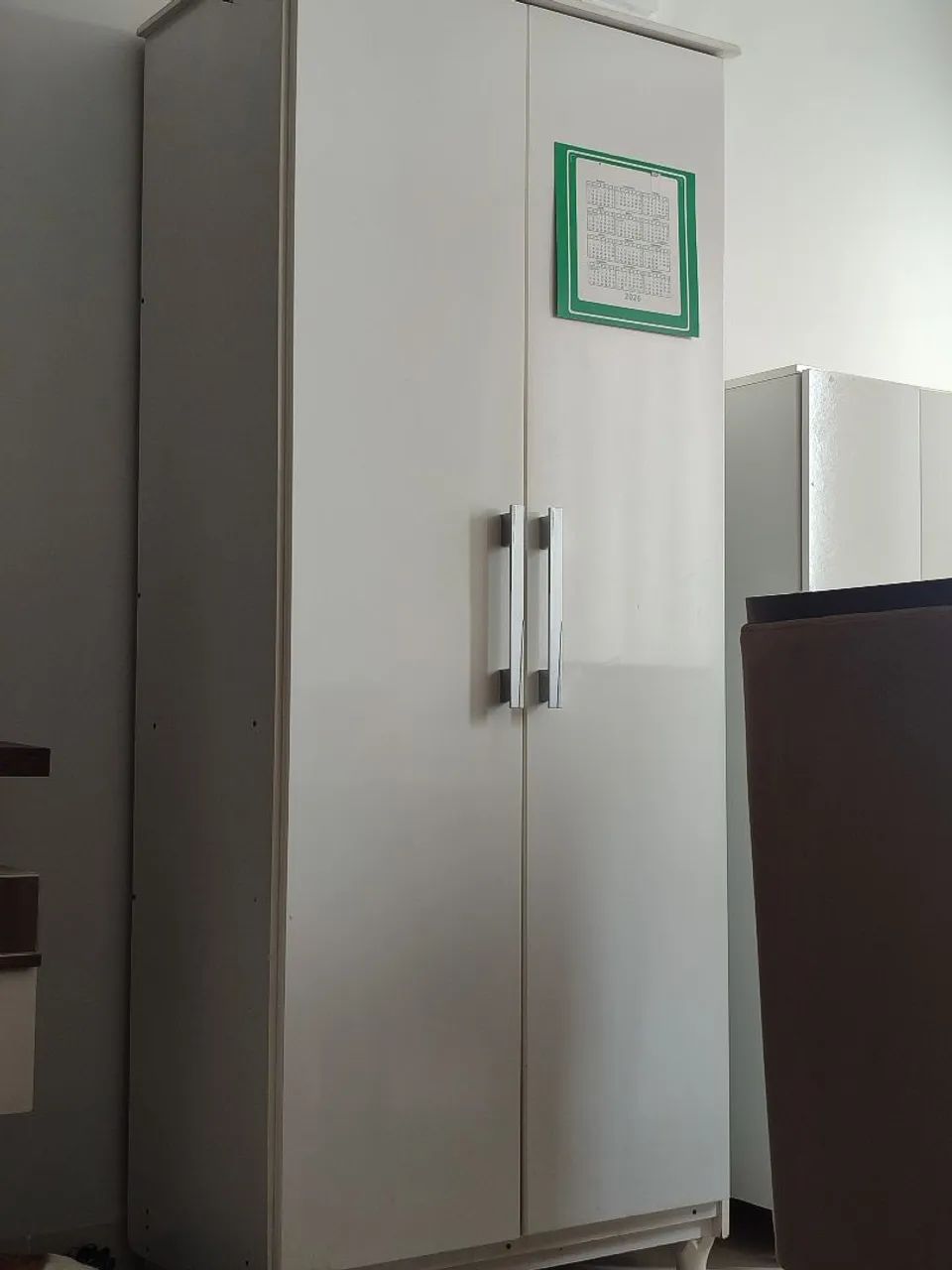Armário duas portas