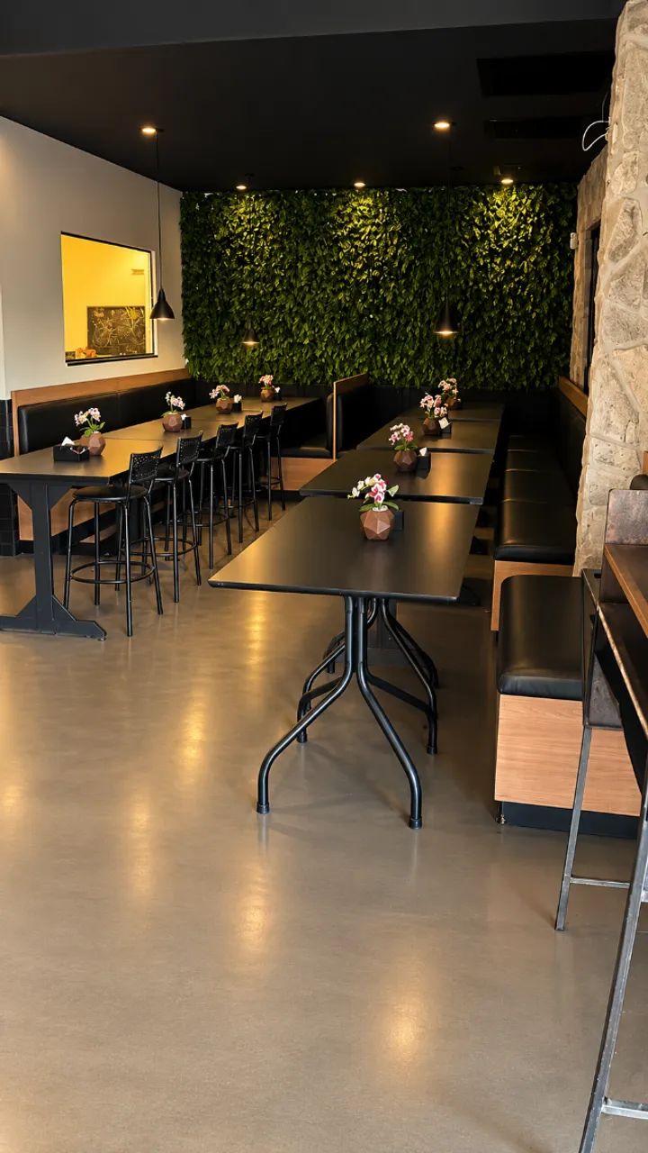 RESTAURANTE COMPLETO + DISTRIBUIDORA DE BEBIDAS À VENDA - GUARÁ/DF - Foto 4