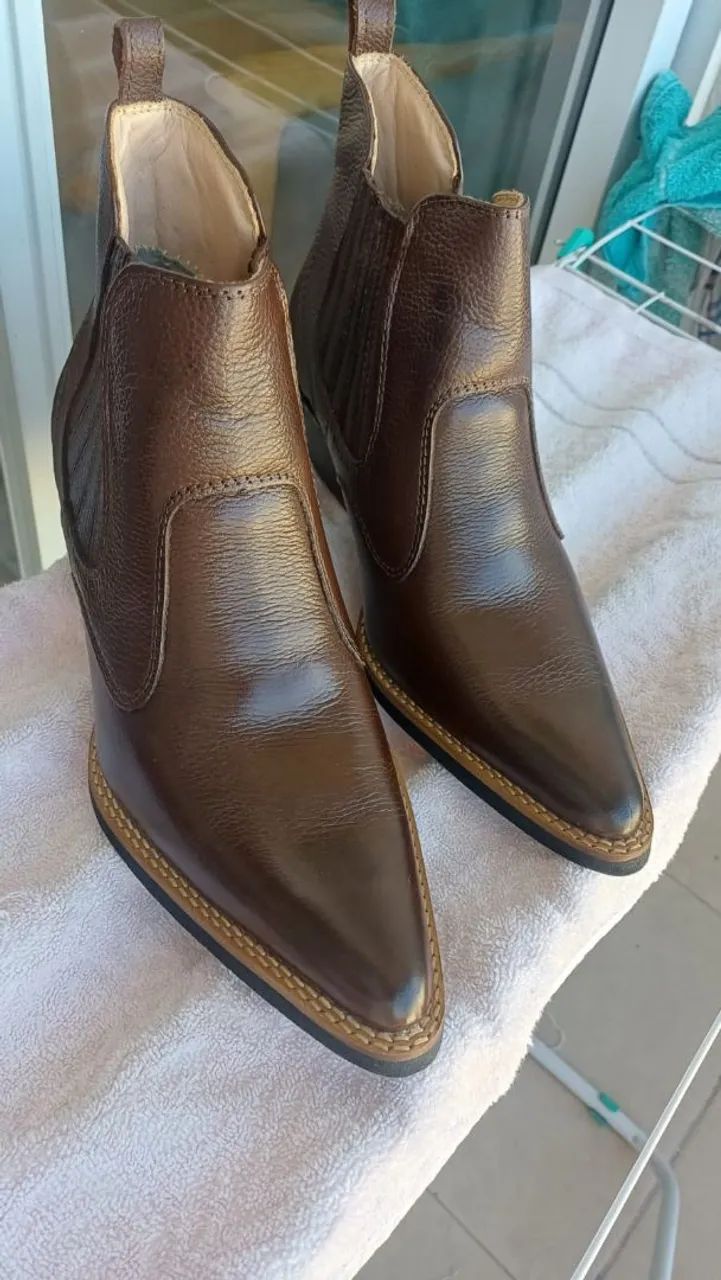 Bota JNS bico fino  - Foto 2
