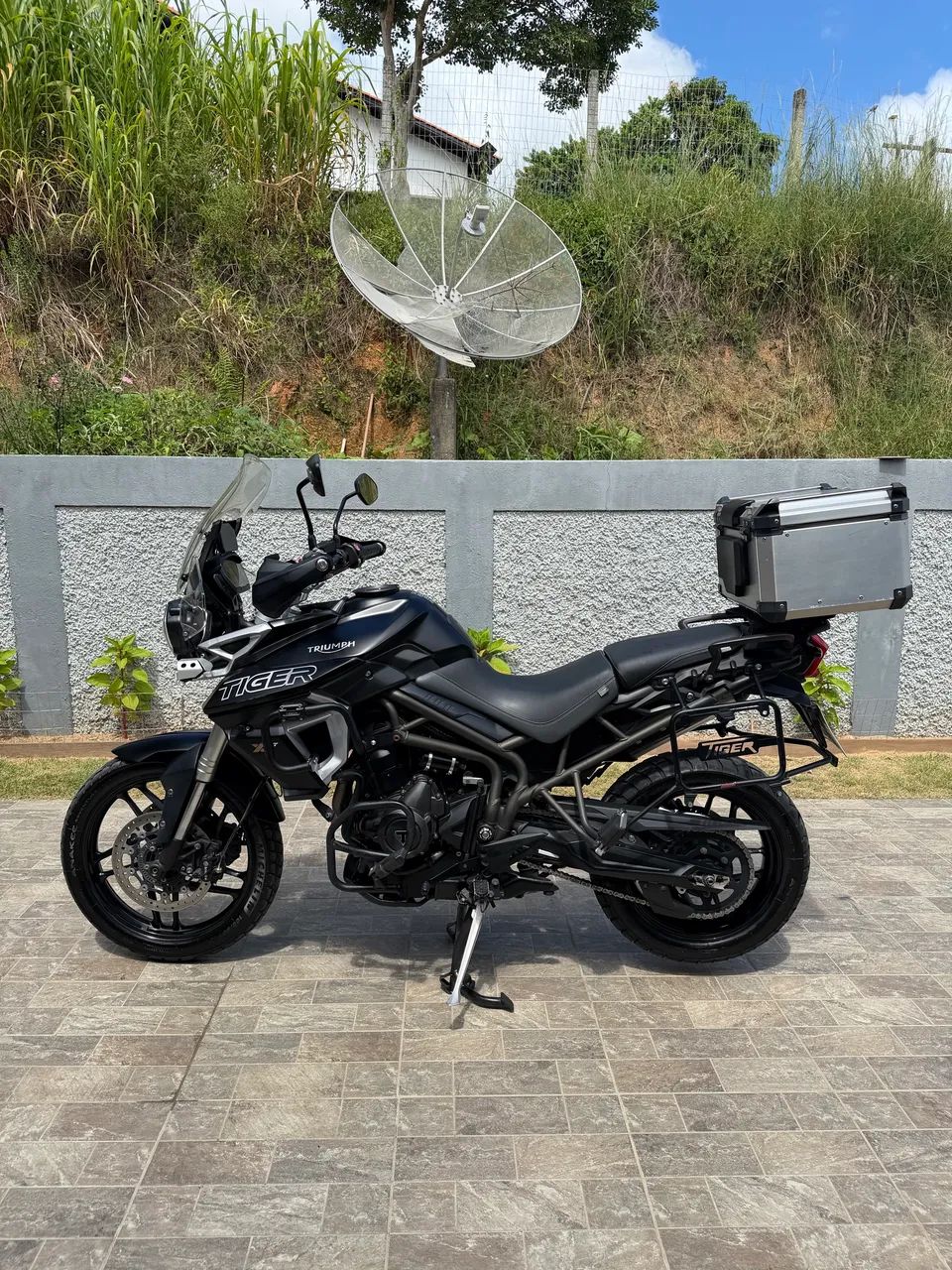 Triumph Tiger 800 XRT - Foto 3