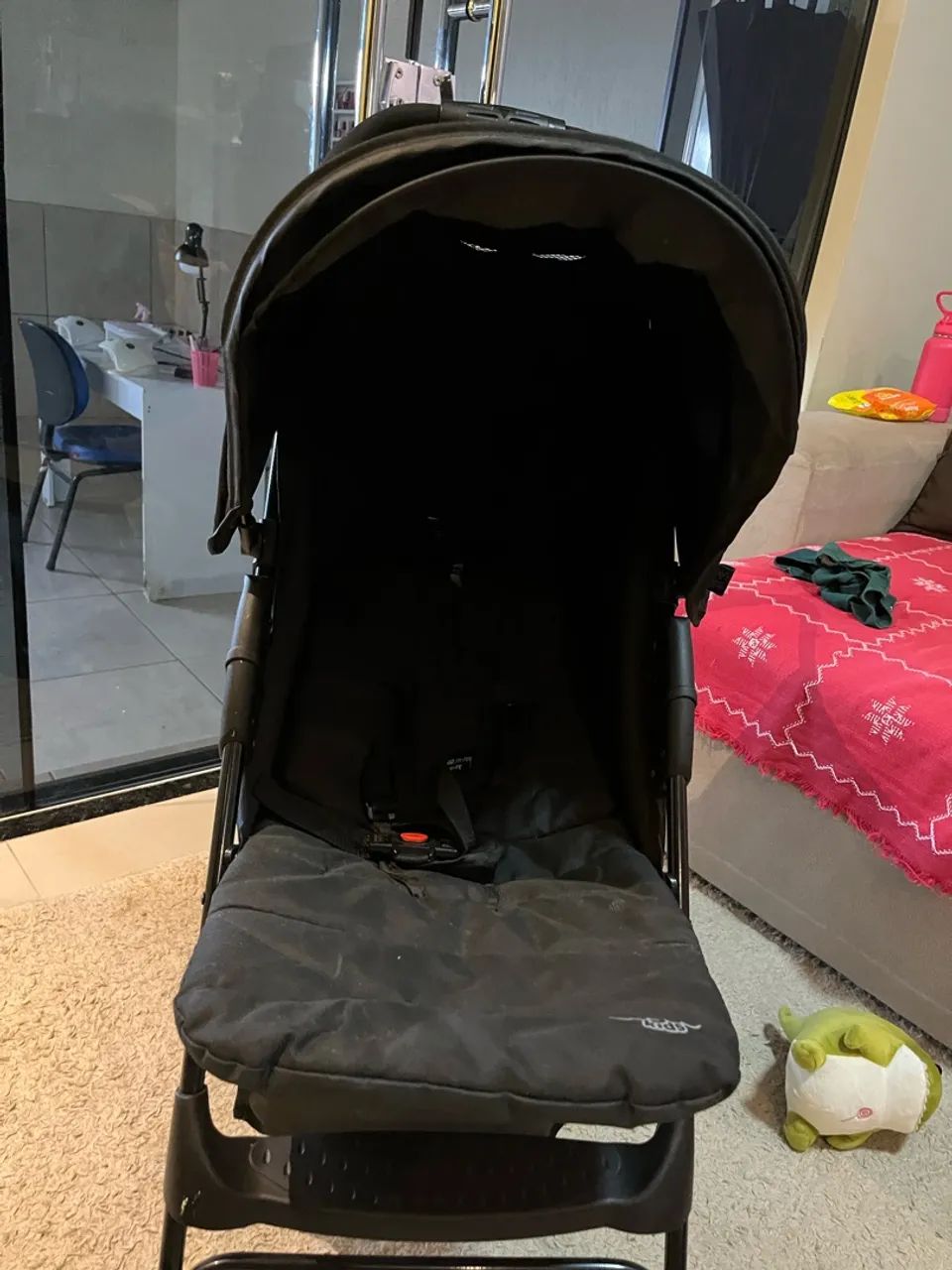 Carrinho de bebê novíssimo  - Foto 4