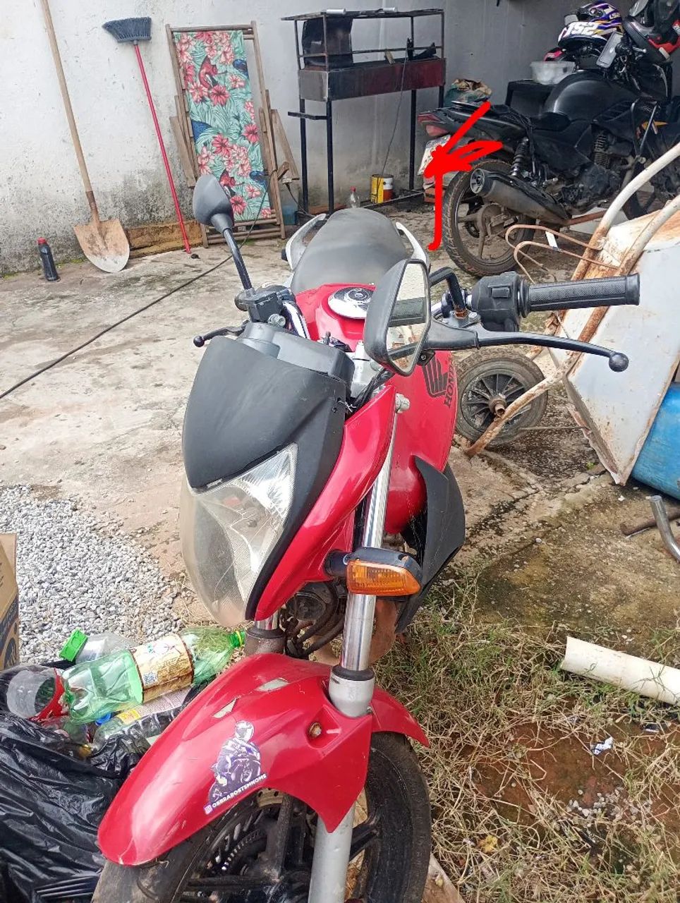 Cb 300