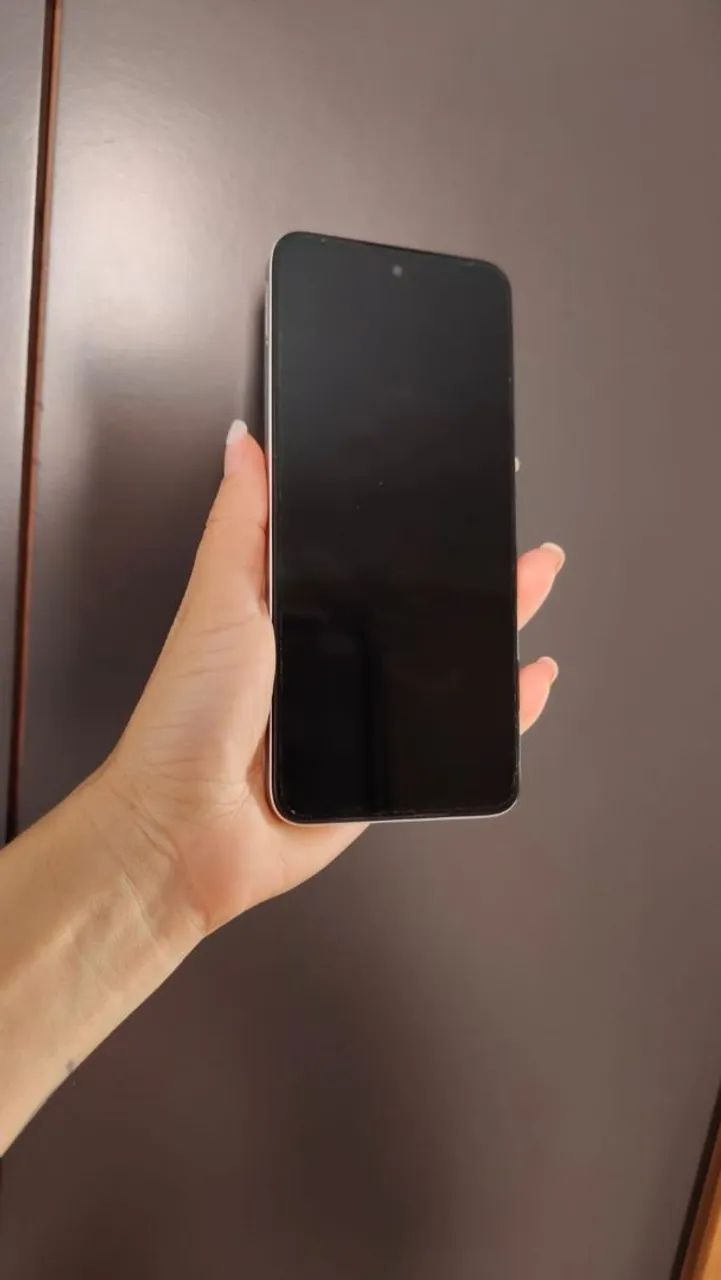 CELULAR XIAOMI POCO M6 256G 8RAM Intacto. - Foto 4