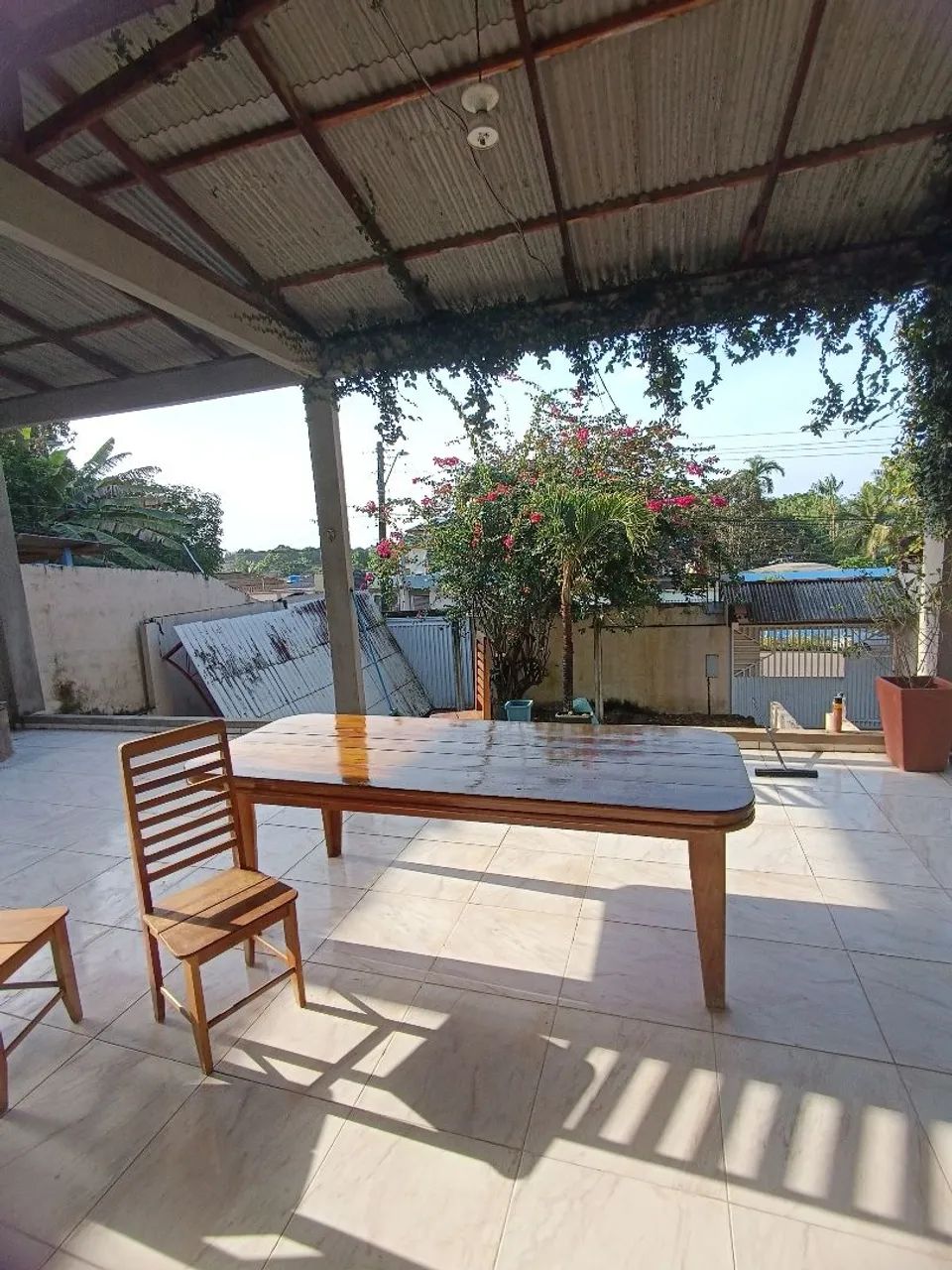 Vendo Casa 4 Quartos - Foto 2